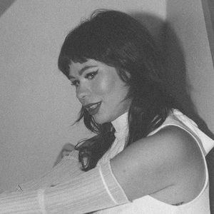 Meet your Posher, Addy